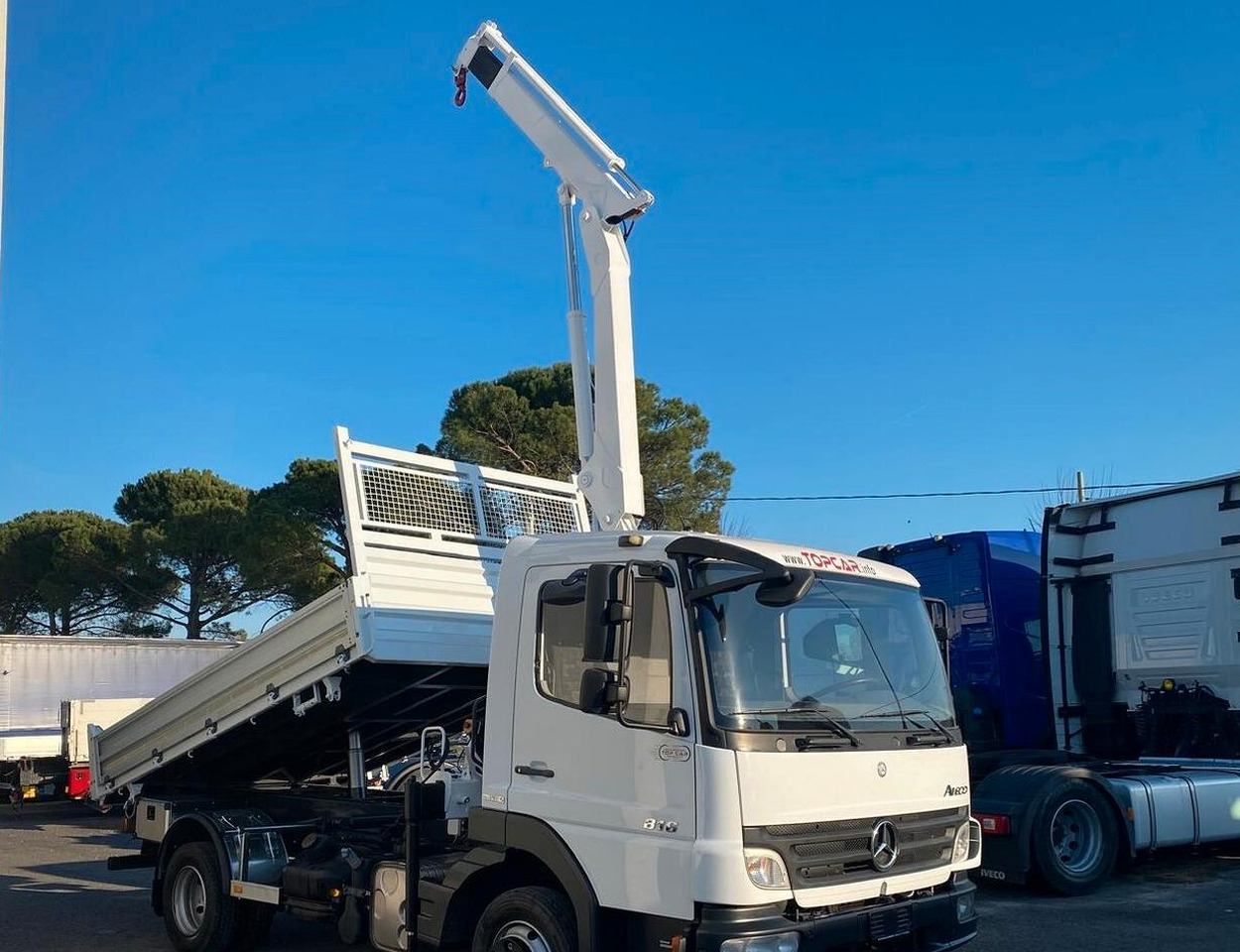 MERCEDES 816 ATEGO CASSONE RIBALTABILE E GRU - Tipvogn lastbil, Lastbil med kran: billede 2 MERCEDES 816 ATEGO CASSONE RIBALTABILE E GRU - Tipvogn lastbil, Lastbil med kran: billede 2