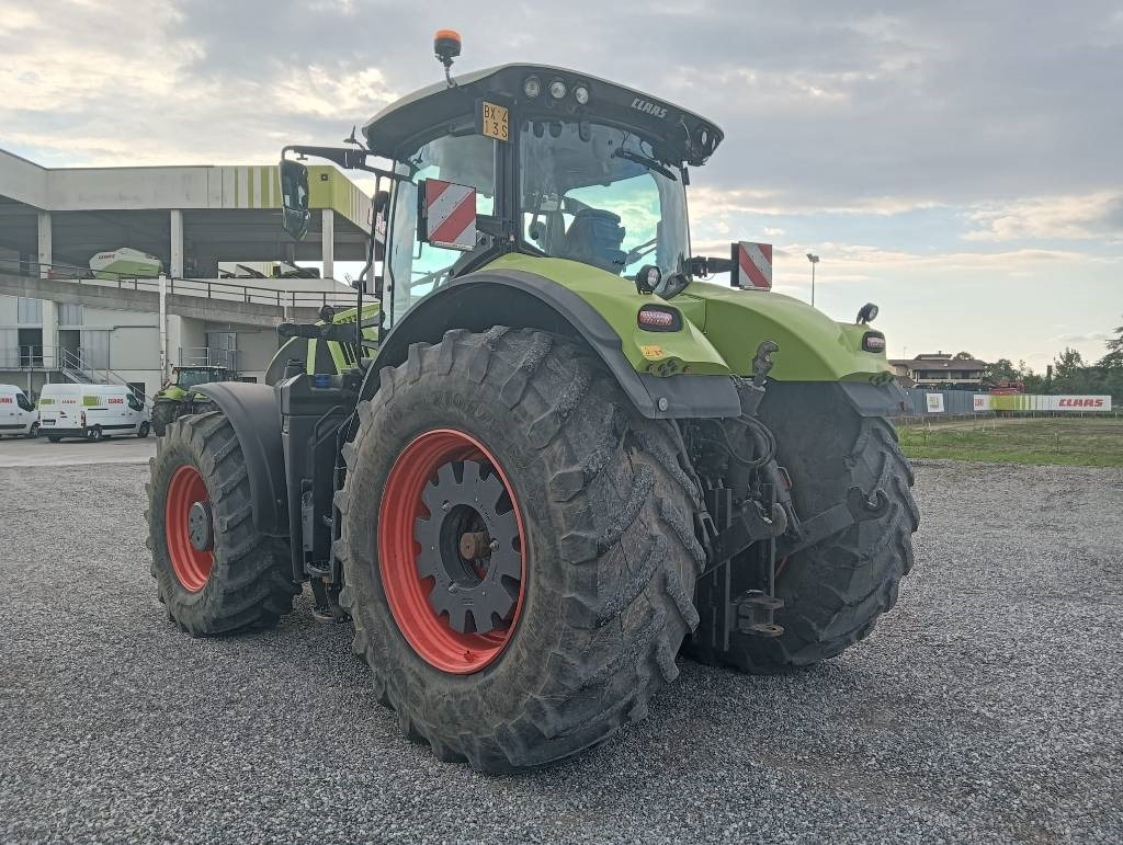 Traktor Claas Axion 960 cmatic: billede 8