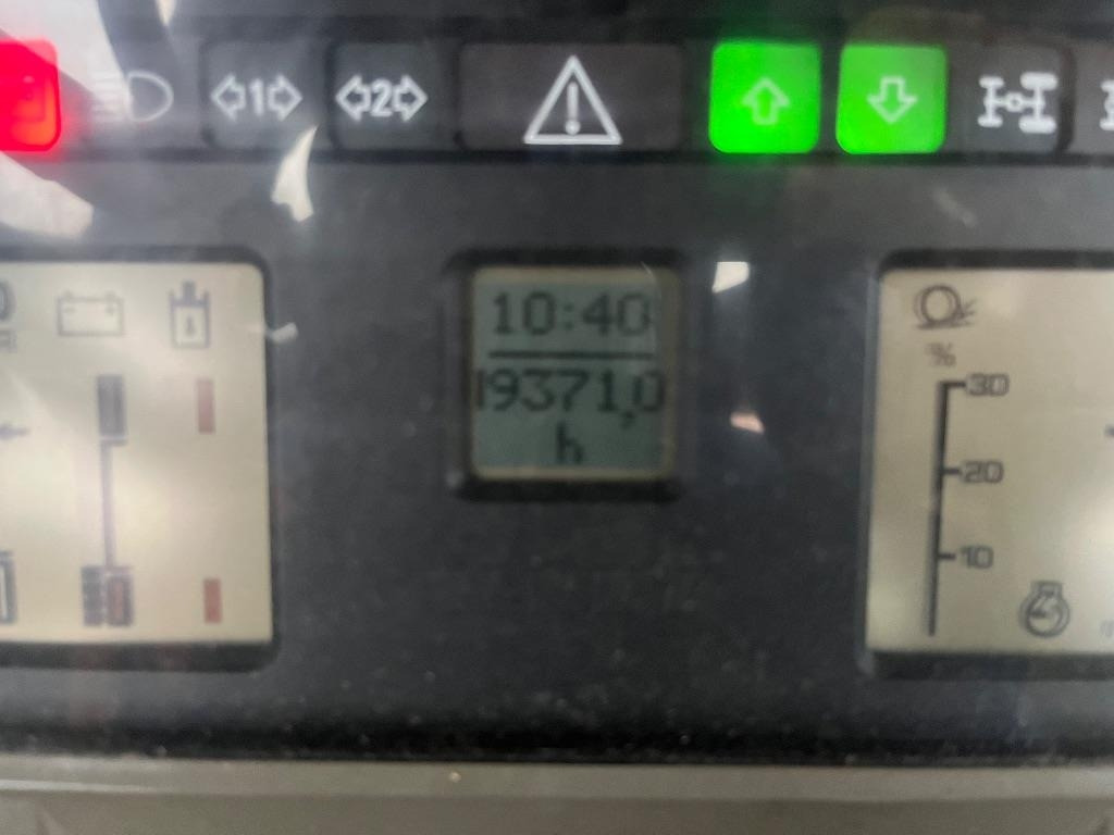 Fendt Favorit 716 Vario - Traktor: billede 2 Fendt Favorit 716 Vario - Traktor: billede 2