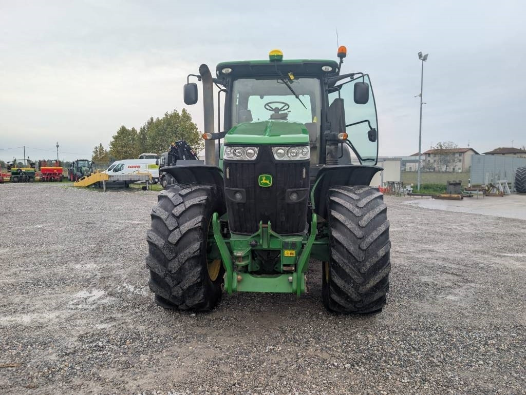 John Deere 7230 R - Traktor: billede 2 John Deere 7230 R - Traktor: billede 2