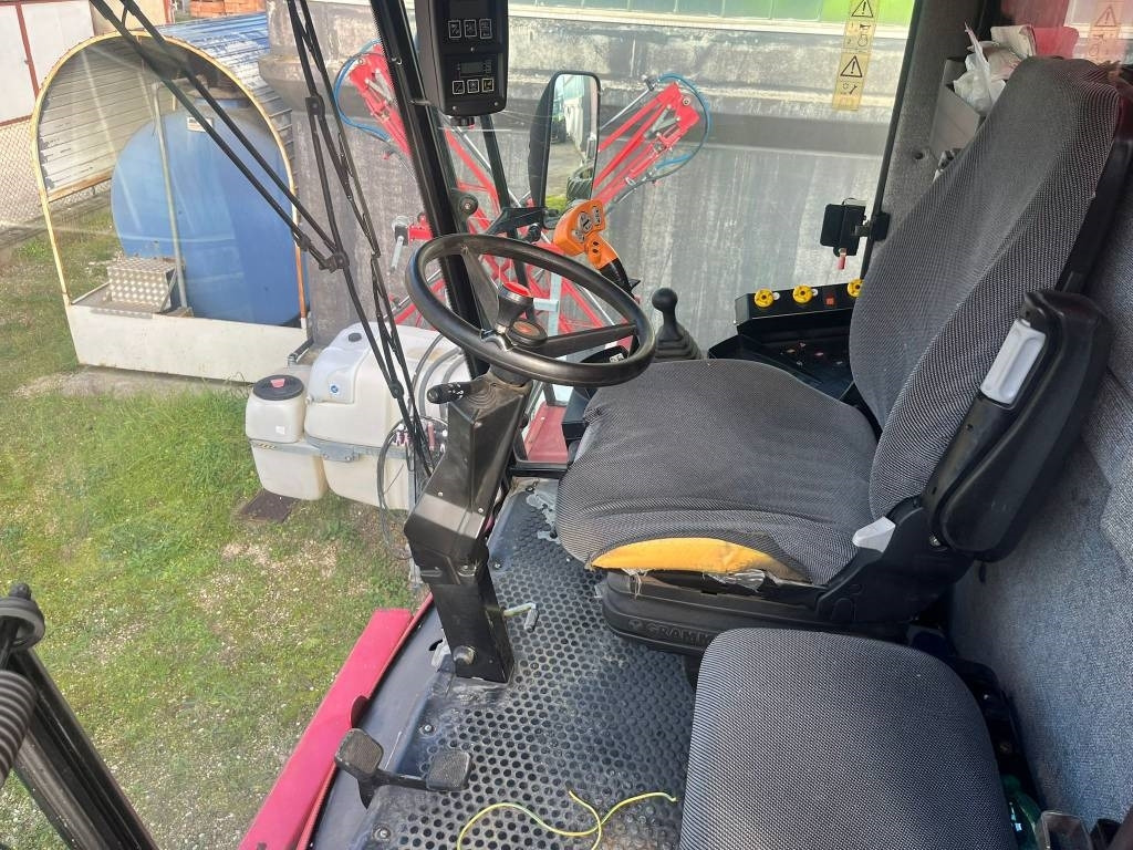 Laverda 25.50 - Mejetærsker: billede 2 Laverda 25.50 - Mejetærsker: billede 2