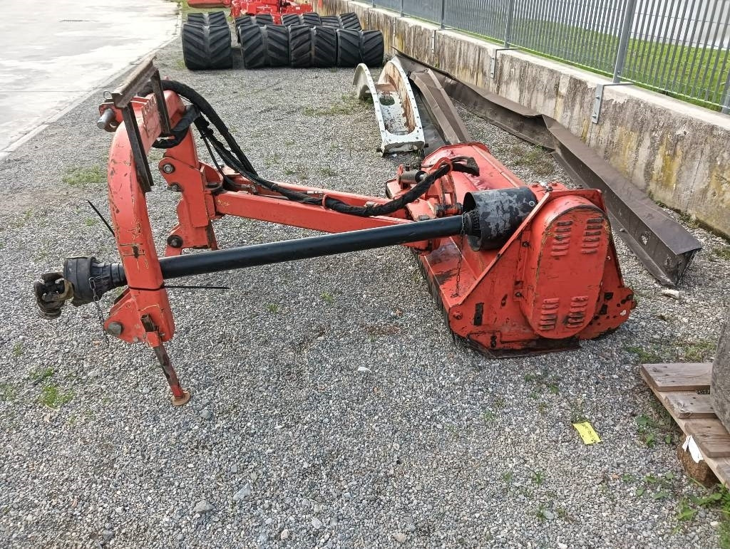 Maschio Giraffa 160 - Slagleklipper/ Mulchmaskine: billede 3 Maschio Giraffa 160 - Slagleklipper/ Mulchmaskine: billede 3