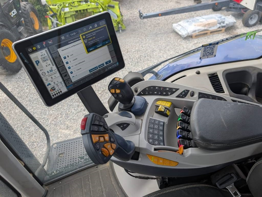 New Holland T 8.380  - Traktor: billede 4 New Holland T 8.380  - Traktor: billede 4