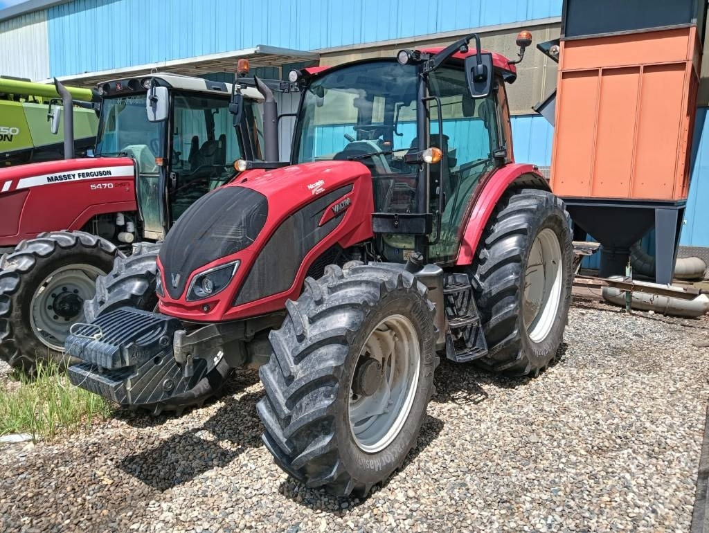 Valtra A 114 - Traktor: billede 3 Valtra A 114 - Traktor: billede 3
