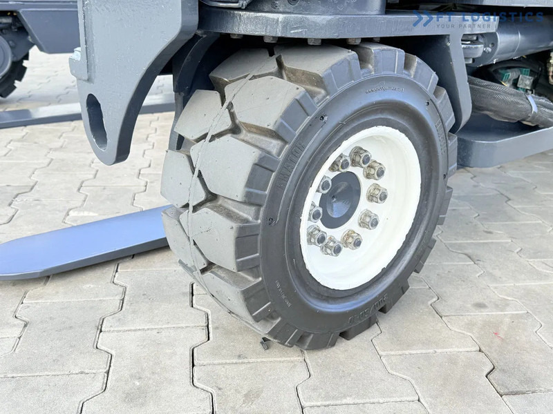 Combilift C4500 / GAS / DUPLEX - 4500MM / POSITIONER / FREE LIFT / FULL CABIN / ONLY 6178H / CONDITION - LIKE NEW! C4500 / GAS / DUPLEX - - Firevejs reach truck: billede 5 Combilift C4500 / GAS / DUPLEX - 4500MM / POSITIONER / FREE LIFT / FULL CABIN / ONLY 6178H / CONDITION - LIKE NEW! C4500 / GAS / DUPLEX - - Firevejs reach truck: billede 5