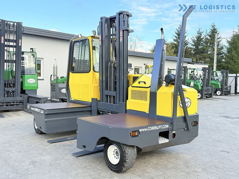 Combilift C5000SR / DIESEL / TRIPLEX MAST – 6100 MM / FORK POSITIONER / FULL CABIN C5000SR / DIESEL / TRIPLEX MAST – 6100 MM / FORK POSITI - Sidelaster: billede 3 Combilift C5000SR / DIESEL / TRIPLEX MAST – 6100 MM / FORK POSITIONER / FULL CABIN C5000SR / DIESEL / TRIPLEX MAST – 6100 MM / FORK POSITI - Sidelaster: billede 3