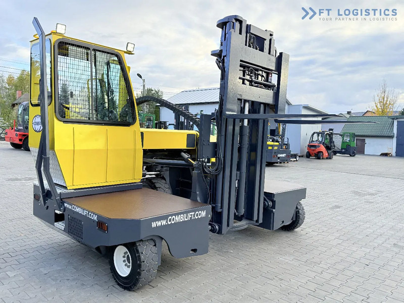 Combilift C5000SR / DIESEL / TRIPLEX MAST – 6100 MM / FORK POSITIONER / FULL CABIN C5000SR / DIESEL / TRIPLEX MAST – 6100 MM / FORK POSITI - Sidelaster: billede 1 Combilift C5000SR / DIESEL / TRIPLEX MAST – 6100 MM / FORK POSITIONER / FULL CABIN C5000SR / DIESEL / TRIPLEX MAST – 6100 MM / FORK POSITI - Sidelaster: billede 1