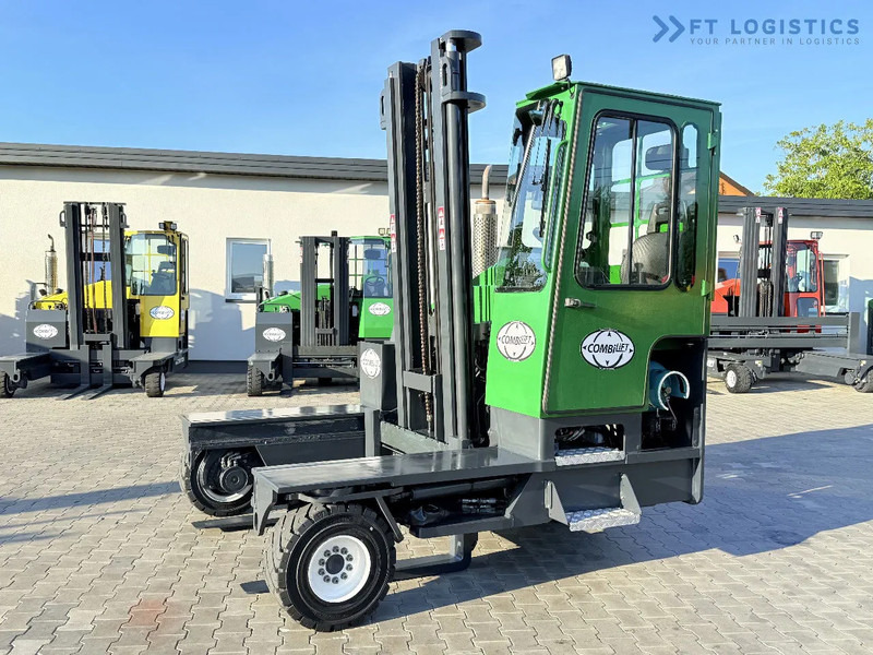 Combilift C5000XL / GAS / DUPLEX 4000 / POSITIONER / FULL CABIN / LIKE NEW C5000XL / GAS / DUPLEX 4000 / POSITIONER / FULL CABIN / LIKE NE - Firevejs reach truck: billede 1 Combilift C5000XL / GAS / DUPLEX 4000 / POSITIONER / FULL CABIN / LIKE NEW C5000XL / GAS / DUPLEX 4000 / POSITIONER / FULL CABIN / LIKE NE - Firevejs reach truck: billede 1