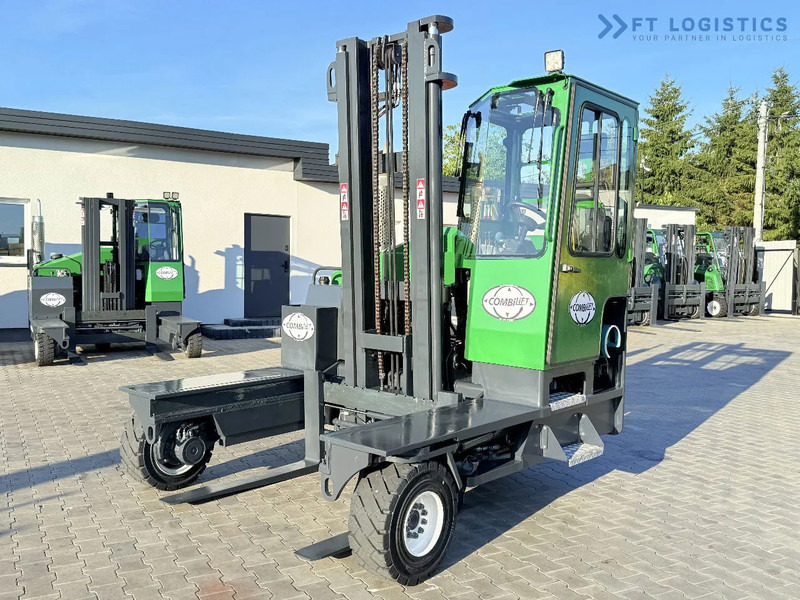 Combilift C5000XL / GAS / DUPLEX 4000 / POSITIONER / FULL CABIN / LIKE NEW C5000XL / GAS / DUPLEX 4000 / POSITIONER / FULL CABIN / LIKE NE - Firevejs reach truck: billede 2 Combilift C5000XL / GAS / DUPLEX 4000 / POSITIONER / FULL CABIN / LIKE NEW C5000XL / GAS / DUPLEX 4000 / POSITIONER / FULL CABIN / LIKE NE - Firevejs reach truck: billede 2