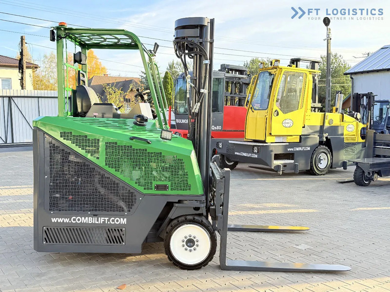 Combilift CB4000 / GAS / TRIPLEX 5200MM / FREE LIFT / FORK POSITIONER / SIDE SHIFT / EXCELLENT CONDITION / Wide range of four-way and side - Firevejs reach truck: billede 5 Combilift CB4000 / GAS / TRIPLEX 5200MM / FREE LIFT / FORK POSITIONER / SIDE SHIFT / EXCELLENT CONDITION / Wide range of four-way and side - Firevejs reach truck: billede 5