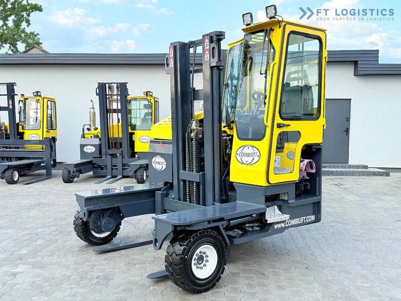 Combilift COMBILIFT C3000XL LARGE CABIN – DUPLEX 3200mm – Year 2015 – LPG – FREE LIFT – SIDESHIFT – CONDITION 5/5 COMBILIFT C3000XL LARGE - Firevejs reach truck: billede 1 Combilift COMBILIFT C3000XL LARGE CABIN – DUPLEX 3200mm – Year 2015 – LPG – FREE LIFT – SIDESHIFT – CONDITION 5/5 COMBILIFT C3000XL LARGE - Firevejs reach truck: billede 1