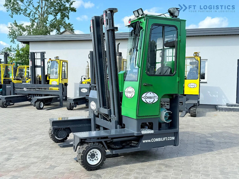 Combilift COMBILIFT C3500 – DUPLEX 4100mm – Year 2016 – 6779 hours – GAS – EXTENDABLE FORKS 800 / 1100MM – CABIN – HEATING + AIR CONDITION - Firevejs reach truck: billede 3 Combilift COMBILIFT C3500 – DUPLEX 4100mm – Year 2016 – 6779 hours – GAS – EXTENDABLE FORKS 800 / 1100MM – CABIN – HEATING + AIR CONDITION - Firevejs reach truck: billede 3