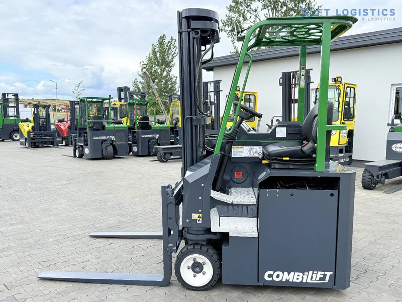 Combilift Combilift CBE2500 / TRIPLEX / 5500MM / FREE LIFT / ELECTRIC DRIVE / ONLY 2300 MTH / FORK POSITIONER / SIDE SHIFT / NEW TYRES / L - Firevejs reach truck: billede 3 Combilift Combilift CBE2500 / TRIPLEX / 5500MM / FREE LIFT / ELECTRIC DRIVE / ONLY 2300 MTH / FORK POSITIONER / SIDE SHIFT / NEW TYRES / L - Firevejs reach truck: billede 3