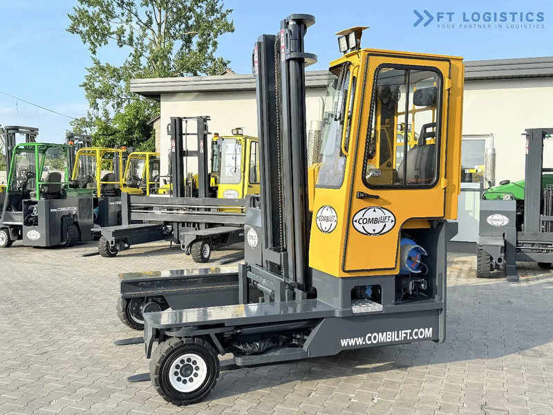 Combilift Combilift FOUR-WAY MULTIDIRECTIONAL FORKLIFT C4000 / GAS / DUPLEX 4500MM / ONLY 6604 HOURS / SIDE SHIFT / FULL CABIN / PERFECT C - Firevejs reach truck: billede 3 Combilift Combilift FOUR-WAY MULTIDIRECTIONAL FORKLIFT C4000 / GAS / DUPLEX 4500MM / ONLY 6604 HOURS / SIDE SHIFT / FULL CABIN / PERFECT C - Firevejs reach truck: billede 3
