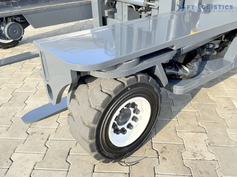 Combilift Combilift FOUR-WAY MULTIDIRECTIONAL FORKLIFT C4000 / GAS / DUPLEX 4500MM / ONLY 6604 HOURS / SIDE SHIFT / FULL CABIN / PERFECT C - Firevejs reach truck: billede 4 Combilift Combilift FOUR-WAY MULTIDIRECTIONAL FORKLIFT C4000 / GAS / DUPLEX 4500MM / ONLY 6604 HOURS / SIDE SHIFT / FULL CABIN / PERFECT C - Firevejs reach truck: billede 4