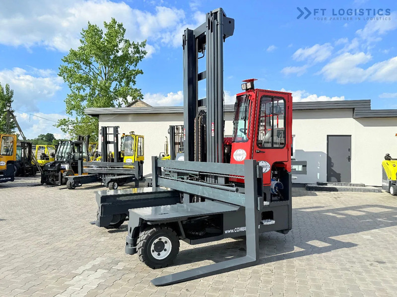 Combilift Combilift Wózki 4-kierunkowe C8000 / GAS / TRIPLEX 8300 / WIDE FORK POSITIRONER / FREE-LIFT / A comprehensive range of four-way - Firevejs reach truck: billede 2 Combilift Combilift Wózki 4-kierunkowe C8000 / GAS / TRIPLEX 8300 / WIDE FORK POSITIRONER / FREE-LIFT / A comprehensive range of four-way - Firevejs reach truck: billede 2