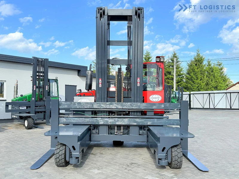 Combilift Combilift Wózki 4-kierunkowe C8000 / GAS / TRIPLEX 8300 / WIDE FORK POSITIRONER / FREE-LIFT / A comprehensive range of four-way - Firevejs reach truck: billede 4 Combilift Combilift Wózki 4-kierunkowe C8000 / GAS / TRIPLEX 8300 / WIDE FORK POSITIRONER / FREE-LIFT / A comprehensive range of four-way - Firevejs reach truck: billede 4