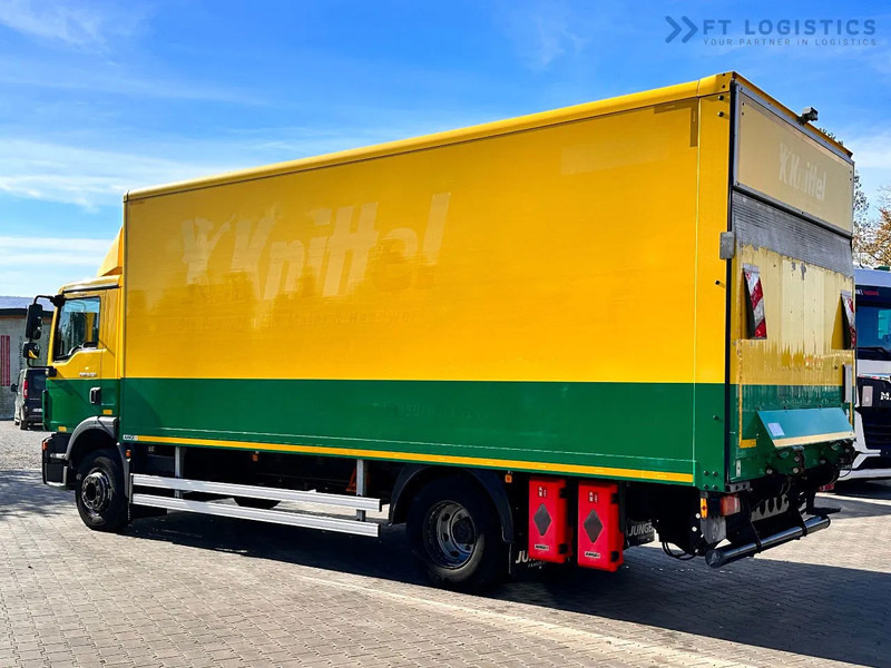 MAN TGM 15.250 MAN TGM 15.250 4X2 / CONTAINER - 16 PALLETS / TAIL LIFT / TIRES 80% / PERFECT CONDITION - Lastbil varevogn: billede 4 MAN TGM 15.250 MAN TGM 15.250 4X2 / CONTAINER - 16 PALLETS / TAIL LIFT / TIRES 80% / PERFECT CONDITION - Lastbil varevogn: billede 4