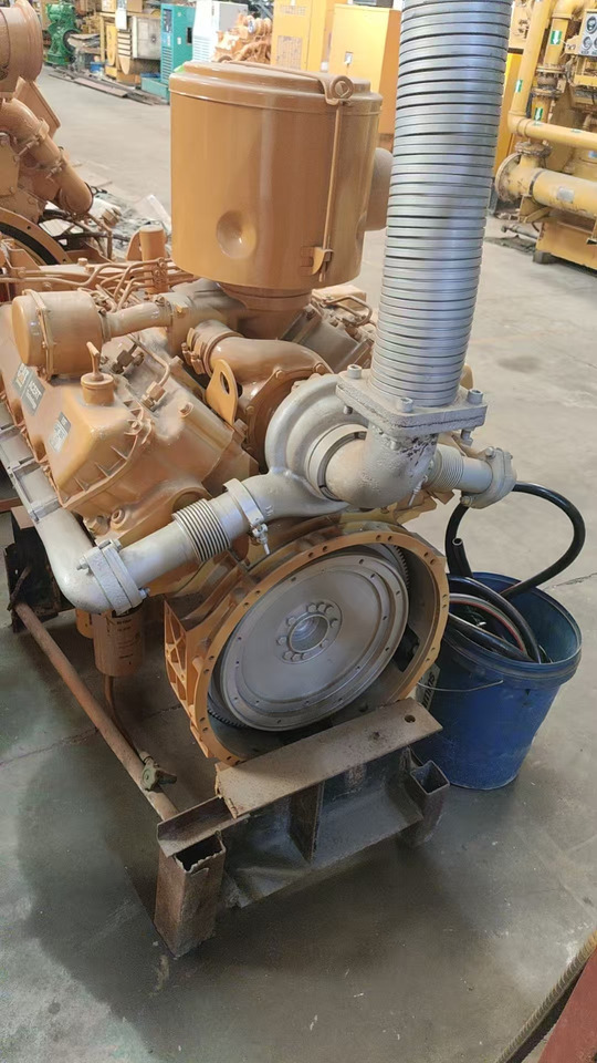 CATERPILLAR 3208 - Motor for Gravemaskine: billede 1 CATERPILLAR 3208 - Motor for Gravemaskine: billede 1