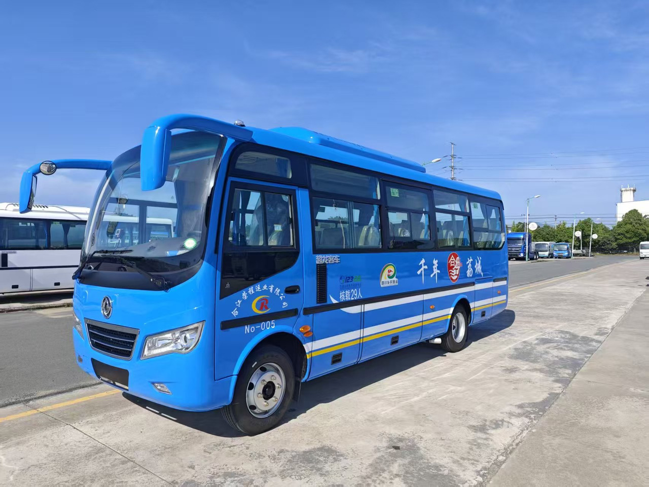 DONGFENG CNG 30 seats - Turistbus: billede 2 DONGFENG CNG 30 seats - Turistbus: billede 2