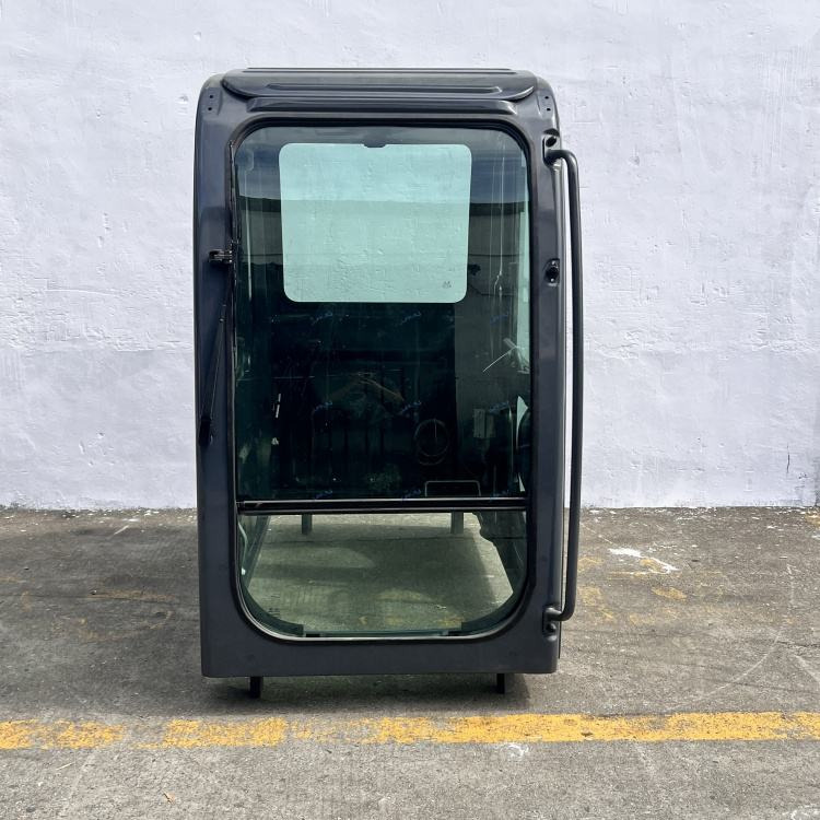 KOBELCO SK120-C8 SK200-C8 SK210-C8 SK250-C8 SK260-C8 SK350-C8 SK450-C8 - Førerhus for Gravemaskine: billede 4 KOBELCO SK120-C8 SK200-C8 SK210-C8 SK250-C8 SK260-C8 SK350-C8 SK450-C8 - Førerhus for Gravemaskine: billede 4