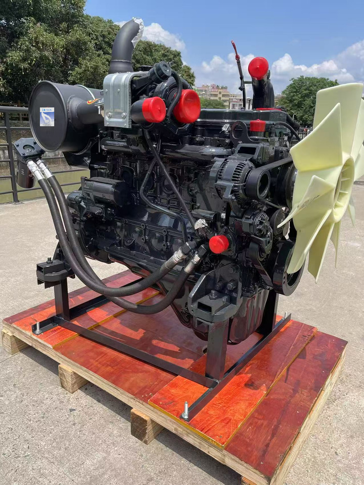 KOMATSU 6D107E-1 6D107E - Motor for Gravemaskine: billede 5 KOMATSU 6D107E-1 6D107E - Motor for Gravemaskine: billede 5