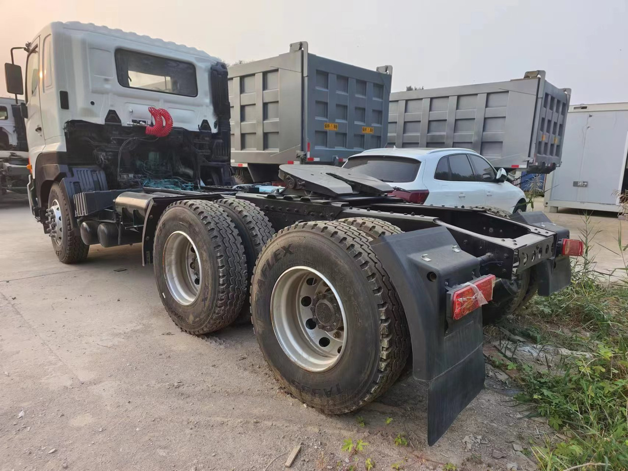 HINO HINO 700 - Trækker: billede 1 HINO HINO 700 - Trækker: billede 1