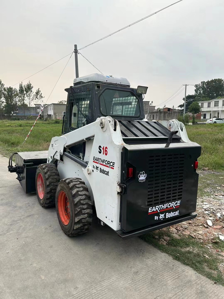BOBCAT used skidsteer wheel Bobcat S18 High Quality - Skridstyret minilæsser: billede 4 BOBCAT used skidsteer wheel Bobcat S18 High Quality - Skridstyret minilæsser: billede 4