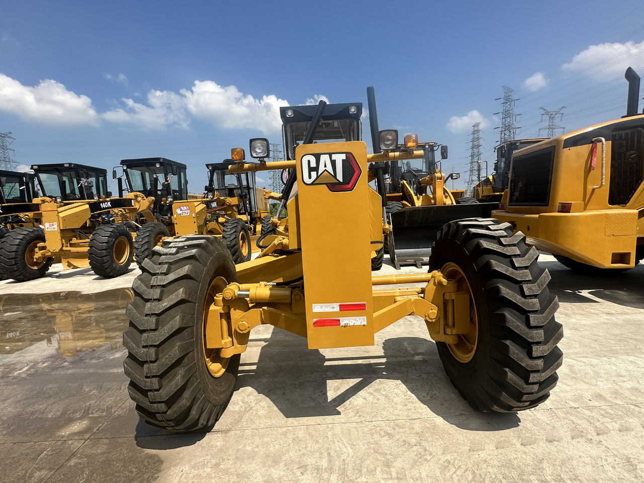 GRADER CAT 140G GRADER | Ideal for Mining & Demolition | Global Export & COD Accepted - Grader: billede 3 GRADER CAT 140G GRADER | Ideal for Mining & Demolition | Global Export & COD Accepted - Grader: billede 3