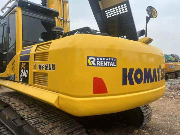 Used Good Quality Japan Original PC240-8 in Good Condition PC240-8 Komatsu - Bæltegravemaskine: billede 2 Used Good Quality Japan Original PC240-8 in Good Condition PC240-8 Komatsu - Bæltegravemaskine: billede 2
