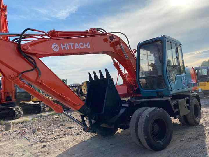 Used Hitachi Ex100WD Wheel Excavator for Sale Japan Made Hitachi Ex100wd Wheeled Excavator for Sale - Hjulgravemaskine: billede 5 Used Hitachi Ex100WD Wheel Excavator for Sale Japan Made Hitachi Ex100wd Wheeled Excavator for Sale - Hjulgravemaskine: billede 5