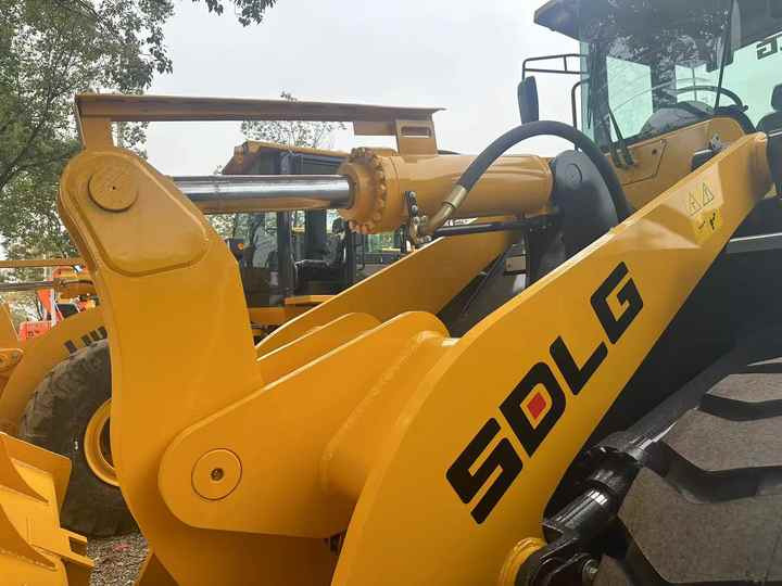 Used Road Construction Equipment SDLG LG956L Wheel Loader Second Hand SDLG 936 LG 953 LG958F 956L for Sale - Gummihjulslæsser: billede 4 Used Road Construction Equipment SDLG LG956L Wheel Loader Second Hand SDLG 936 LG 953 LG958F 956L for Sale - Gummihjulslæsser: billede 4