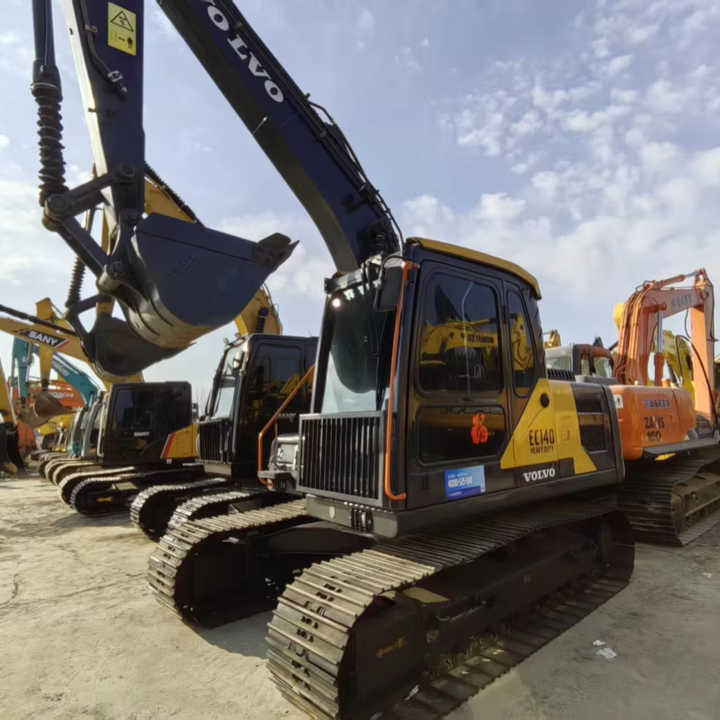 Used Volvo 14 tonne crawler excavator Volvo ec140 excavator powerful low price good quality for sale - Bæltegravemaskine: billede 1 Used Volvo 14 tonne crawler excavator Volvo ec140 excavator powerful low price good quality for sale - Bæltegravemaskine: billede 1