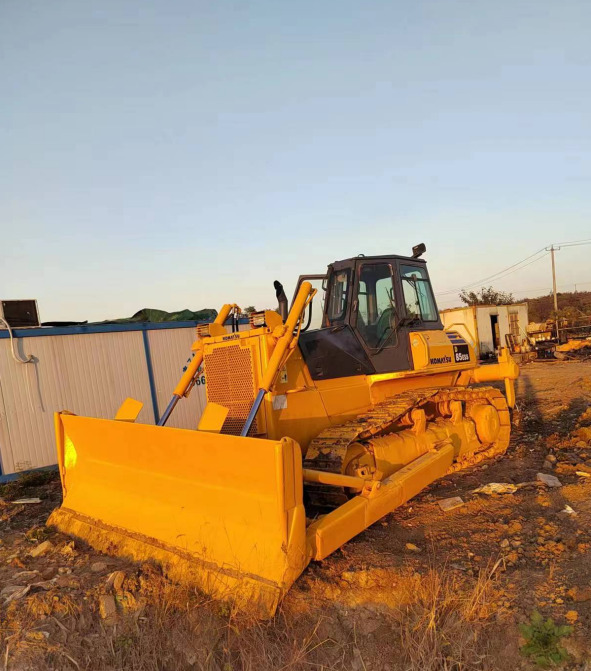 Used high quality bulldozer KOMATSU D85ESS - Bulldozer: billede 5 Used high quality bulldozer KOMATSU D85ESS - Bulldozer: billede 5
