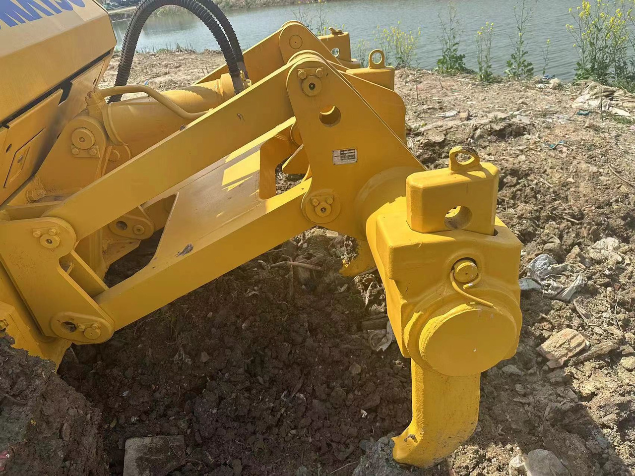 Used high quality bulldozer KOMATSU D85ESS - Bulldozer: billede 4 Used high quality bulldozer KOMATSU D85ESS - Bulldozer: billede 4