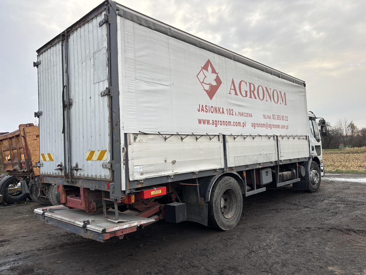 RENAULT Premium 260 - Lastbil med presenning: billede 4 RENAULT Premium 260 - Lastbil med presenning: billede 4