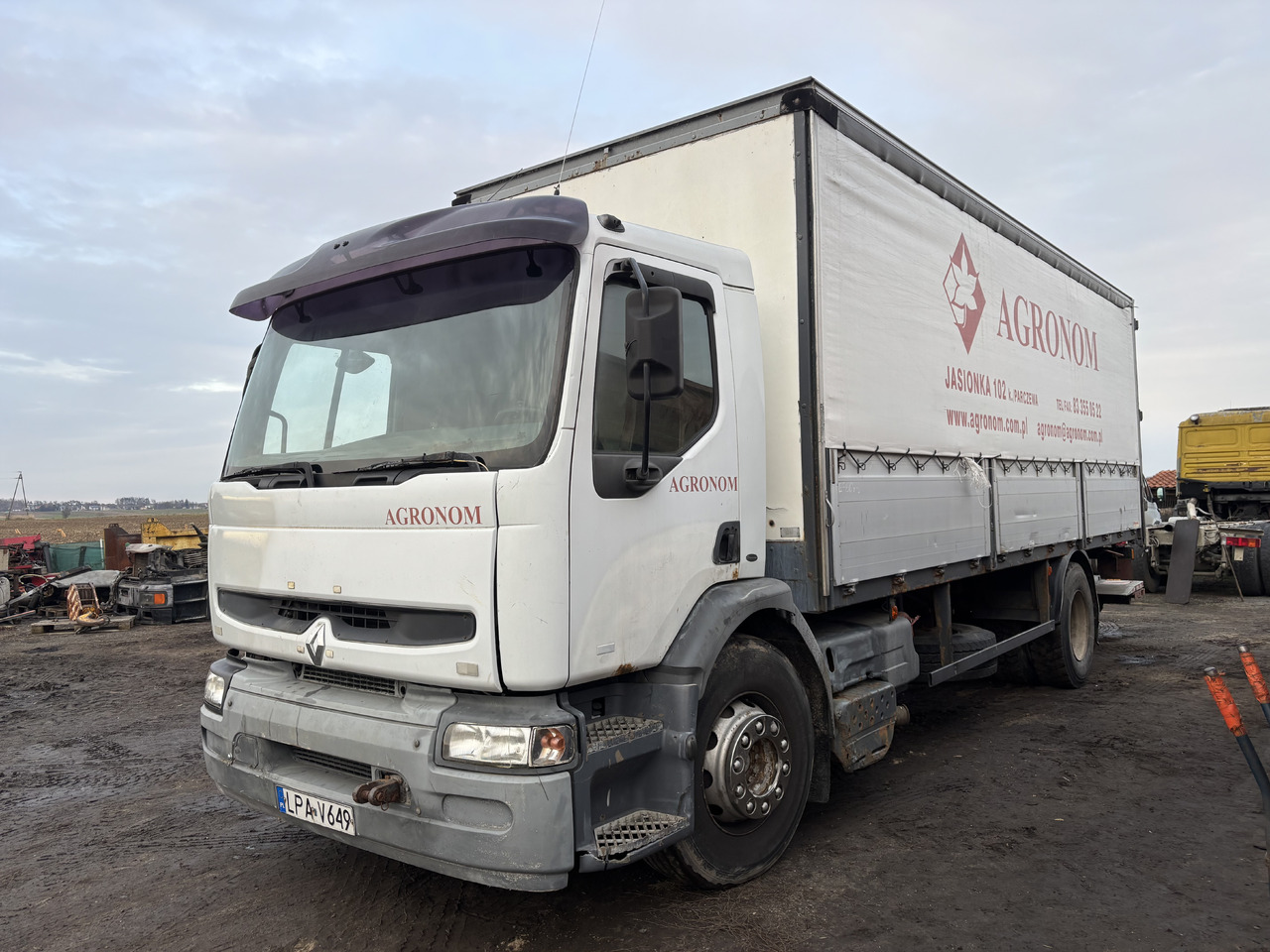 RENAULT Premium 260 - Lastbil med presenning: billede 1 RENAULT Premium 260 - Lastbil med presenning: billede 1