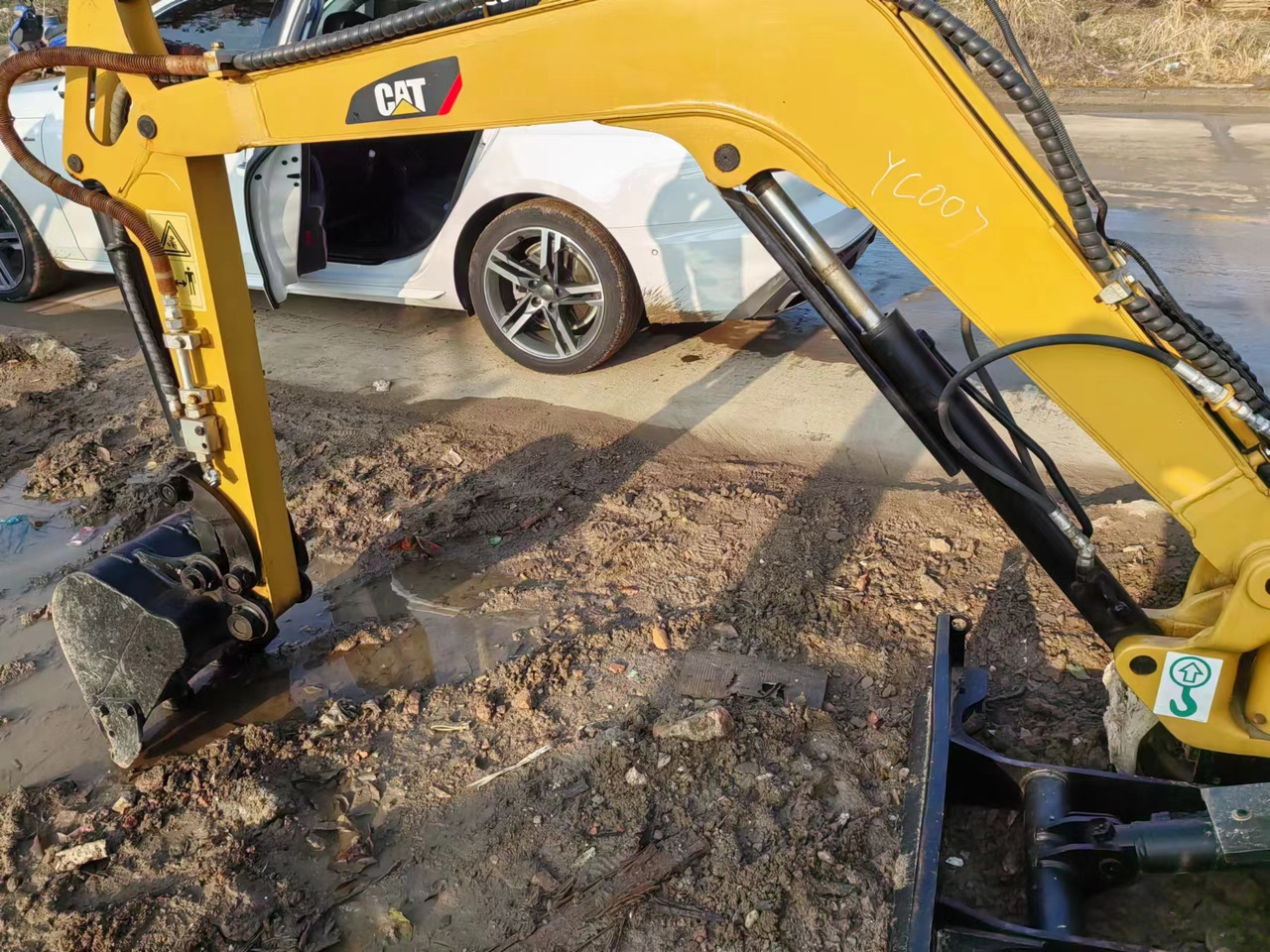 CATERPILLAR 301.5C - Minigravemaskine: billede 2 CATERPILLAR 301.5C - Minigravemaskine: billede 2