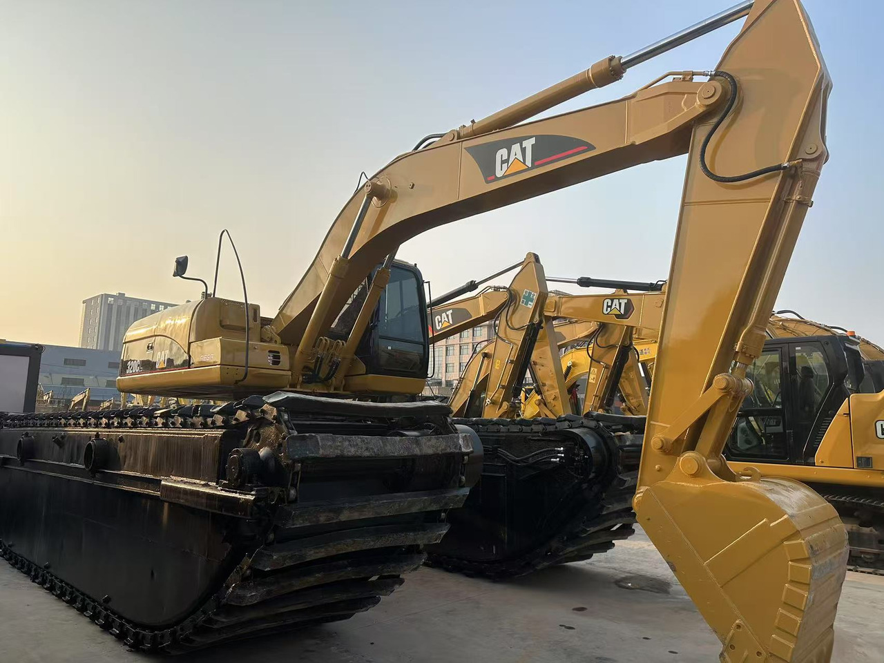 CATERPILLAR 320C - Flydende gravemaskine: billede 4 CATERPILLAR 320C - Flydende gravemaskine: billede 4