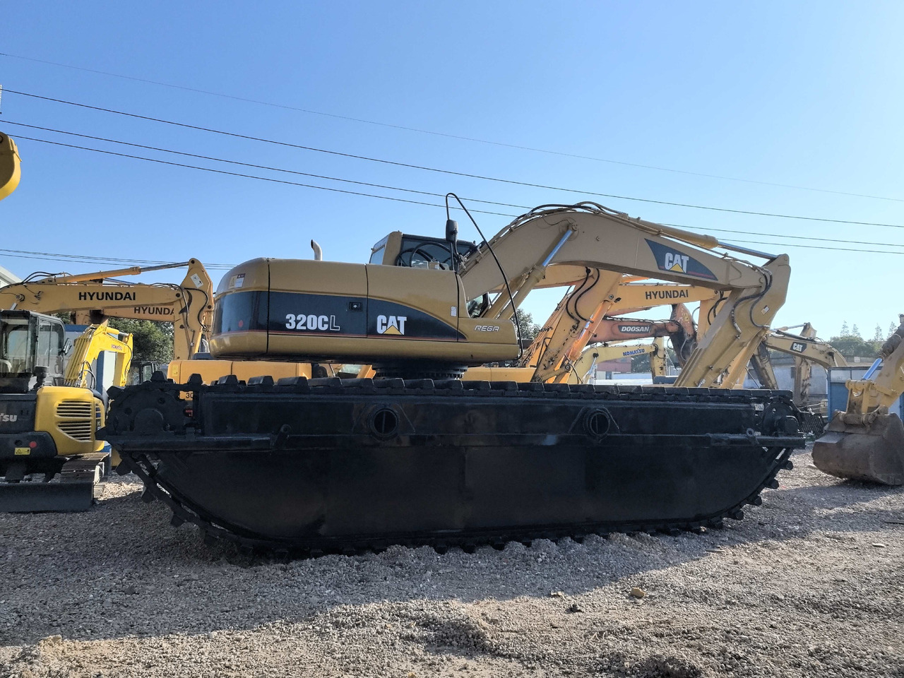 CATERPILLAR 320C - Flydende gravemaskine: billede 1 CATERPILLAR 320C - Flydende gravemaskine: billede 1