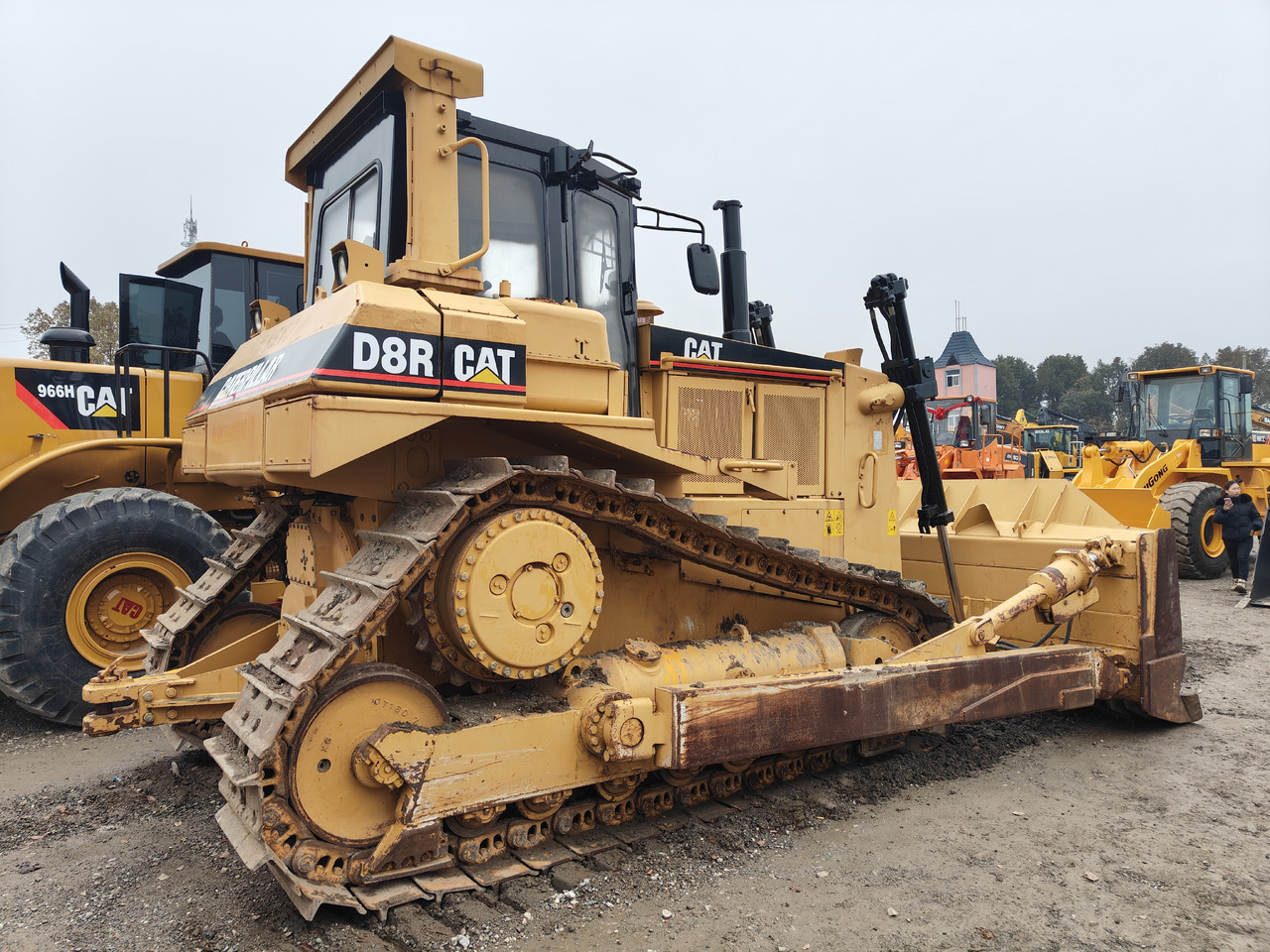 CATERPILLAR D8R - Bulldozer: billede 1 CATERPILLAR D8R - Bulldozer: billede 1