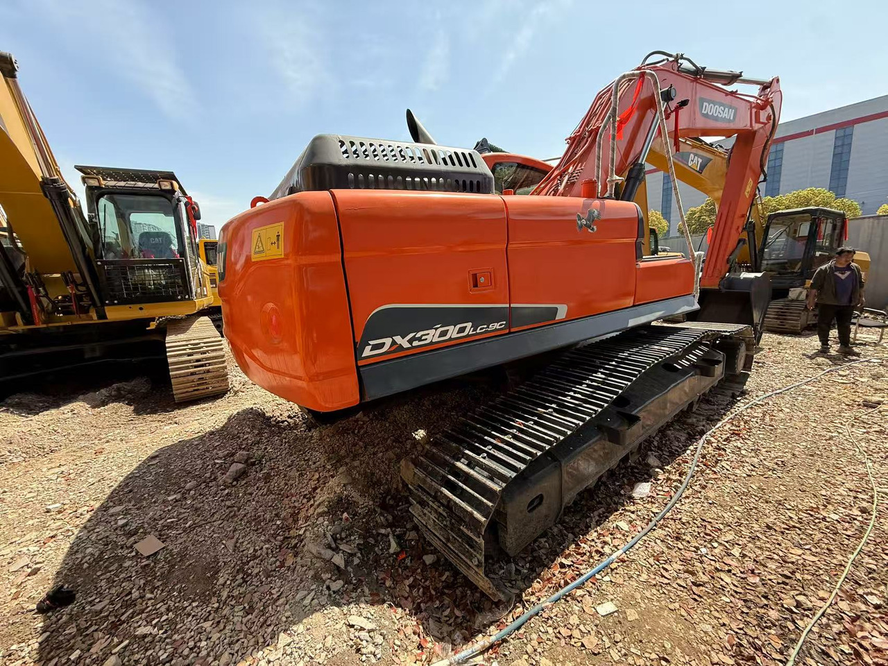 DOOSAN DX300LC-9C - Bæltegravemaskine: billede 3 DOOSAN DX300LC-9C - Bæltegravemaskine: billede 3
