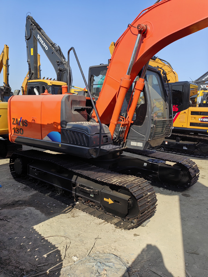 HITACHI ZX130 - Bæltegravemaskine: billede 1 HITACHI ZX130 - Bæltegravemaskine: billede 1