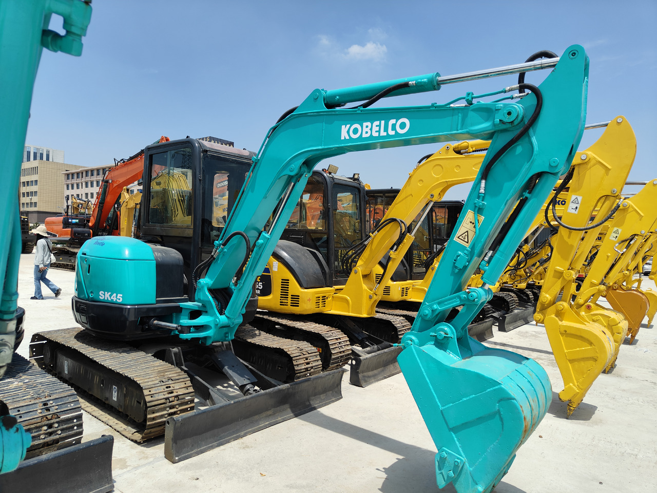 KOBELCO SK45 - Minigravemaskine: billede 3 KOBELCO SK45 - Minigravemaskine: billede 3