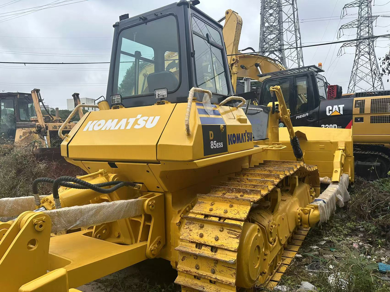 KOMATSU D85ESS - Bulldozer: billede 3 KOMATSU D85ESS - Bulldozer: billede 3
