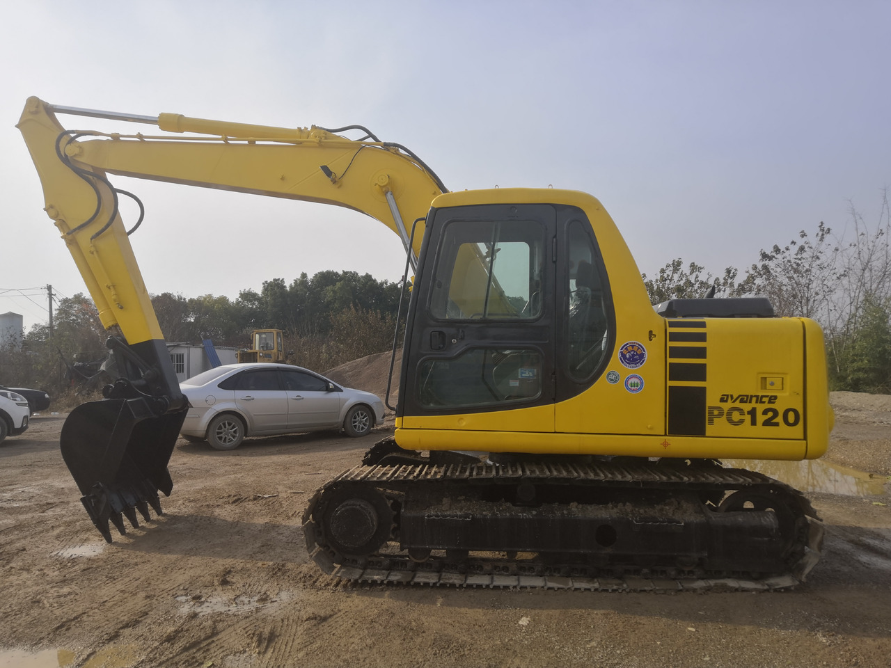 KOMATSU PC120-6 - Bæltegravemaskine: billede 4 KOMATSU PC120-6 - Bæltegravemaskine: billede 4