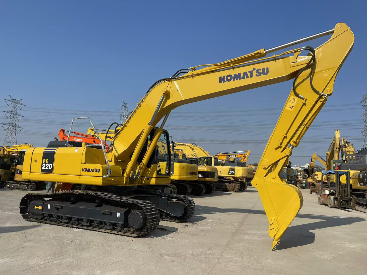 KOMATSU PC220-7 - Bæltegravemaskine: billede 4 KOMATSU PC220-7 - Bæltegravemaskine: billede 4