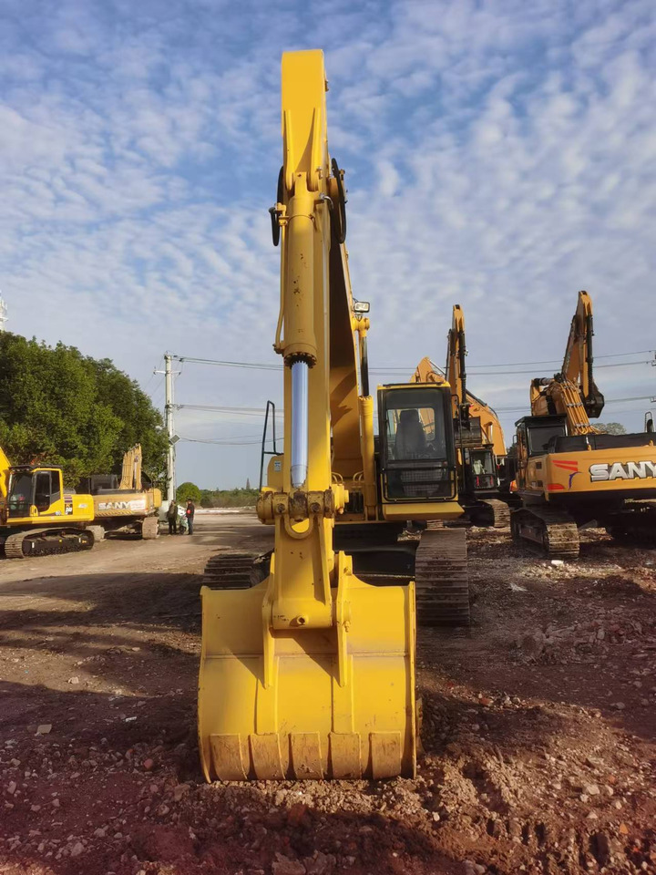 KOMATSU PC300-7 - Bæltegravemaskine: billede 2 KOMATSU PC300-7 - Bæltegravemaskine: billede 2