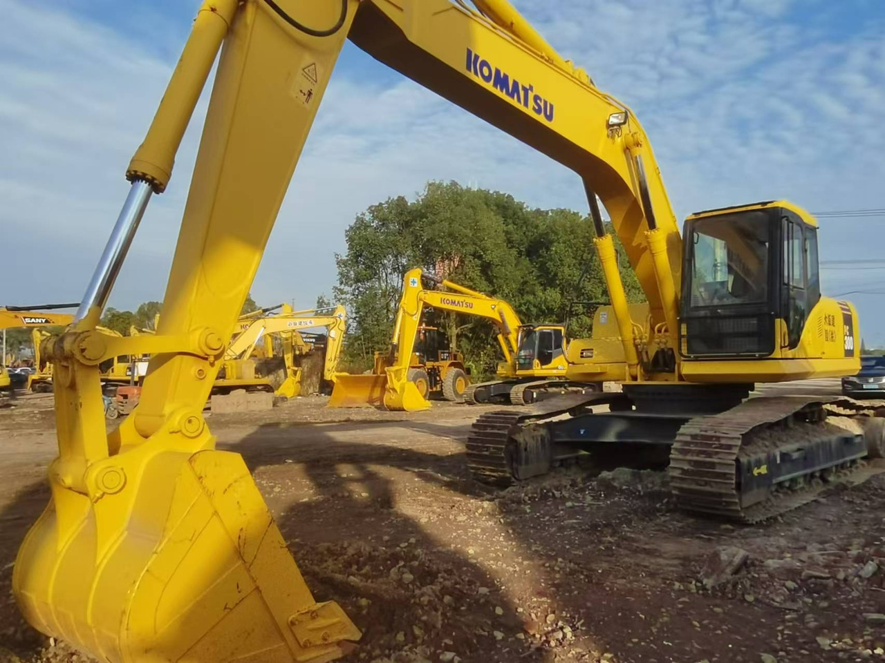 KOMATSU PC300-7 - Bæltegravemaskine: billede 1 KOMATSU PC300-7 - Bæltegravemaskine: billede 1