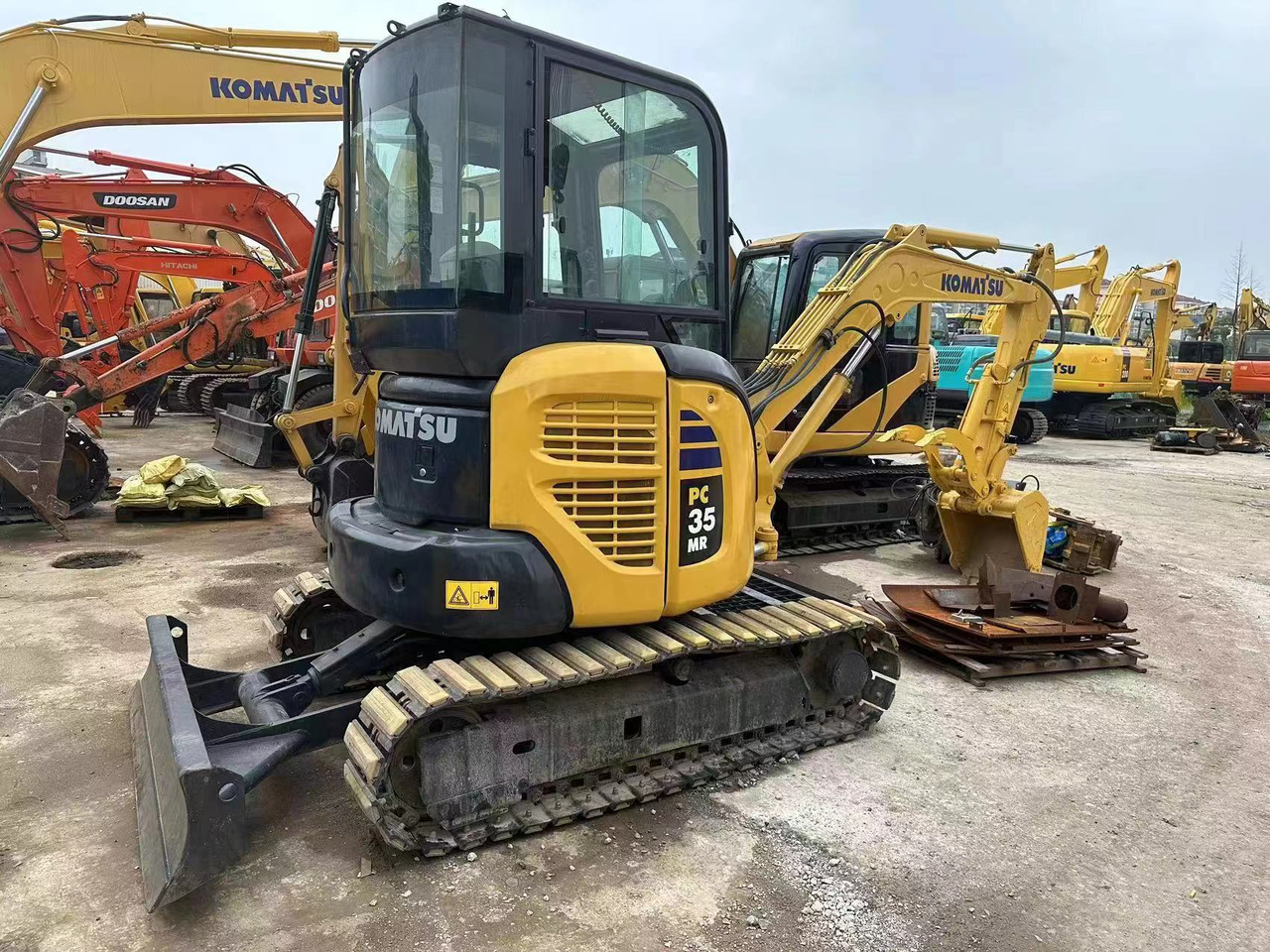 KOMATSU PC35 - Bæltegravemaskine: billede 3 KOMATSU PC35 - Bæltegravemaskine: billede 3
